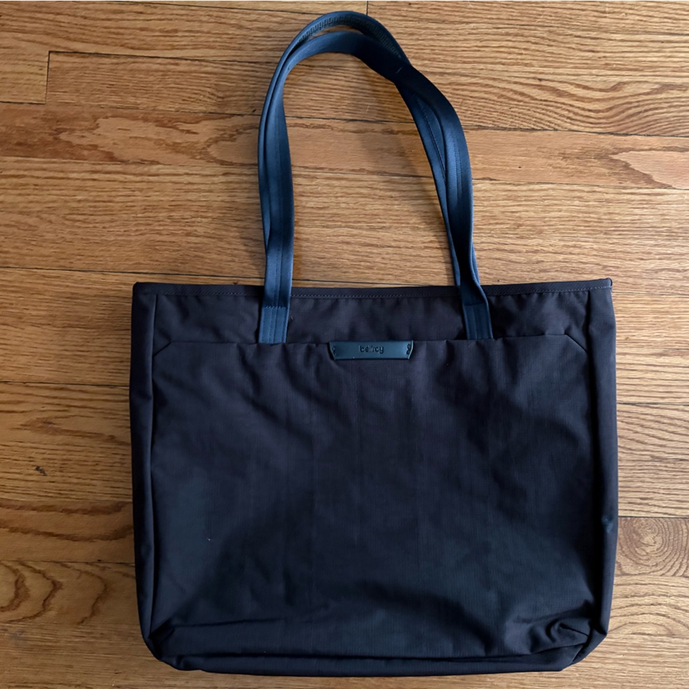 Bellroy Tokyo Tote in Deep Plum